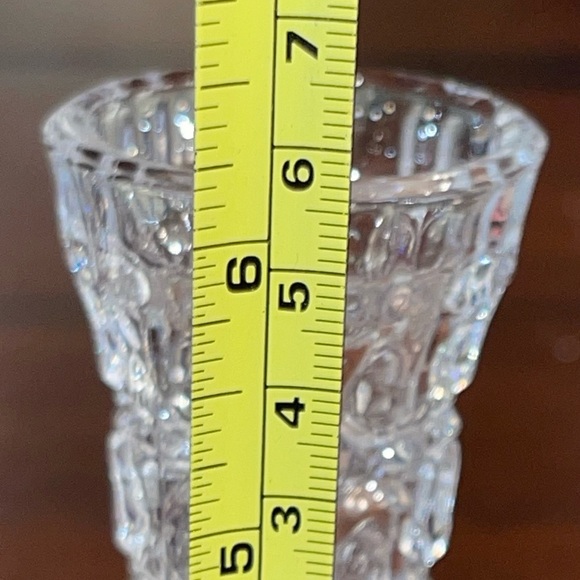 Vintage 5-7/8" Tall Chung Chung Lead Crystal Vase Made in Taiwan Beautiful. EUC - Picture 10 of 11